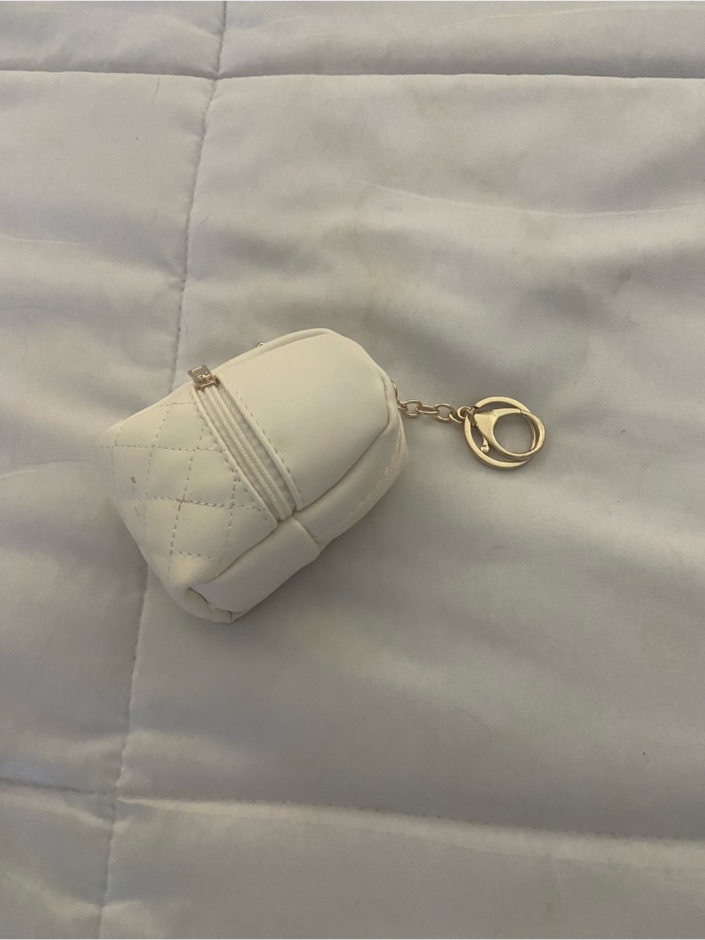 White Quilted Mini Bag Keychain - Unbranded